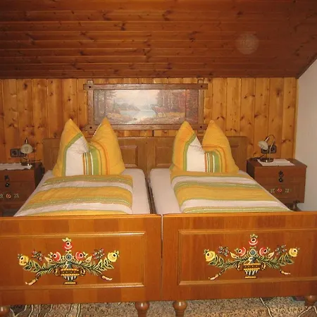 Bed & Breakfast Haus Mary 3*