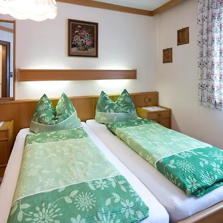 Haus Mary Bed & Breakfast