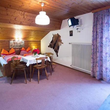 Bed & Breakfast Haus Mary 3*